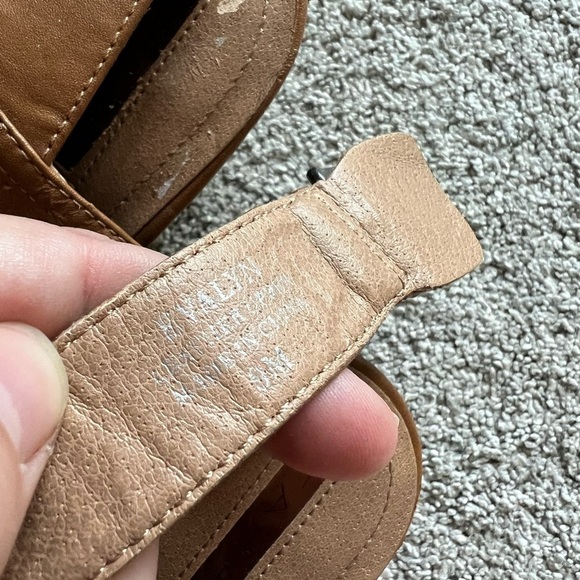 Tahari Women’s size 9 Evalyn Leather Open Toe Casual Slingback Sandals Heels - Picture 4 of 6